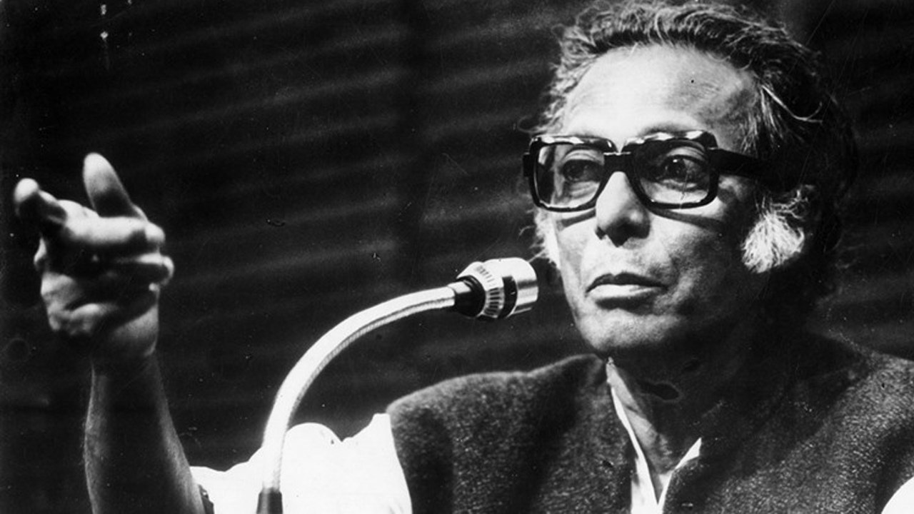 Renowned filmmaker Mrinal Sen dies at 95 | OneIndia News