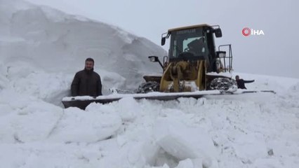 Muş'ta Kar Kalınlığı 5 Metreyi Geçti