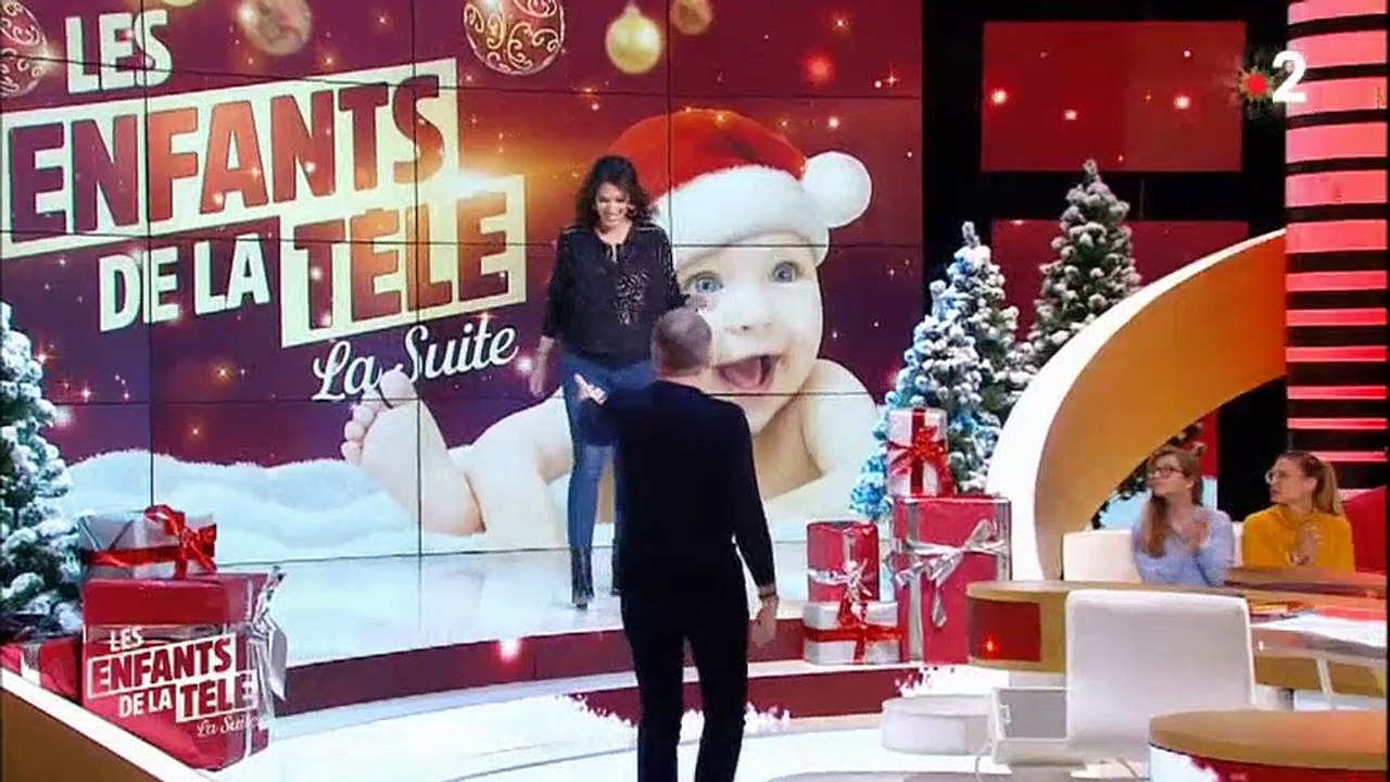 Laurie Cholewa émue de se retrouver face à Laurent Ruquier dans "Les enfants de la télé" - Regardez