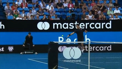 تنس: كأس هوبمان: فيديرر يصعق نوري 6-1 و6-1