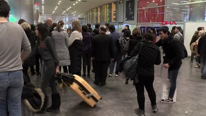 İstanbul- Yabancılar Yeni Yıl İçin Akın Edince Atatürk Havalimanı'ndan 3 Günde 419 Bin Yolcu Geçti