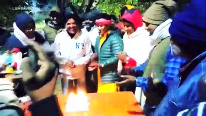 'गबरू' के सेट पर Nirahua ने सेलिब्रेट किया अपने करीबी का बर्थडे