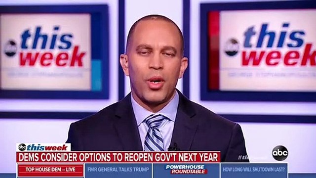 Hakeem Jeffries: Trump Is Holding American Citizens Hostage With $5 Billion 'Ransom Note'