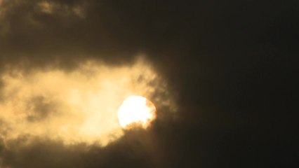 [영상] 구름 속에 숨어버린 2018년 마지막 해 / YTN