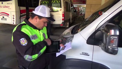 - Trafik polislerinden otogarda yılbaşı denetimi