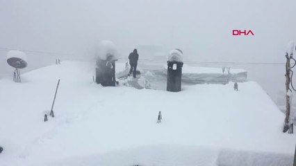 Şırnak Beytüşşebap'ta Kar Kalınlığı 1 Metreye Ulaştı