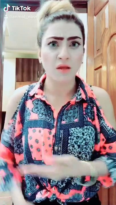 New stage drama viral video