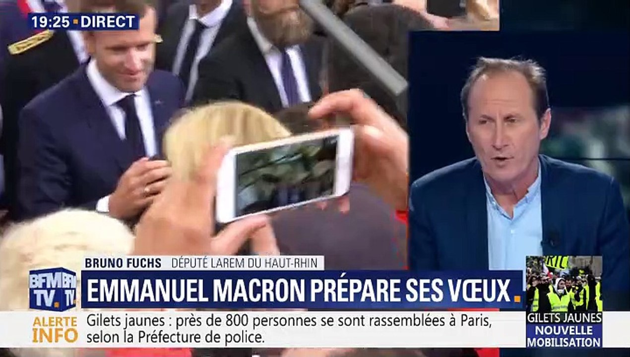 Enregistrer les modifications Emmanuel Macron doit faire attention aux symboles