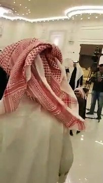 Ces enfants dansent The Fuss en pleine fête arabe !