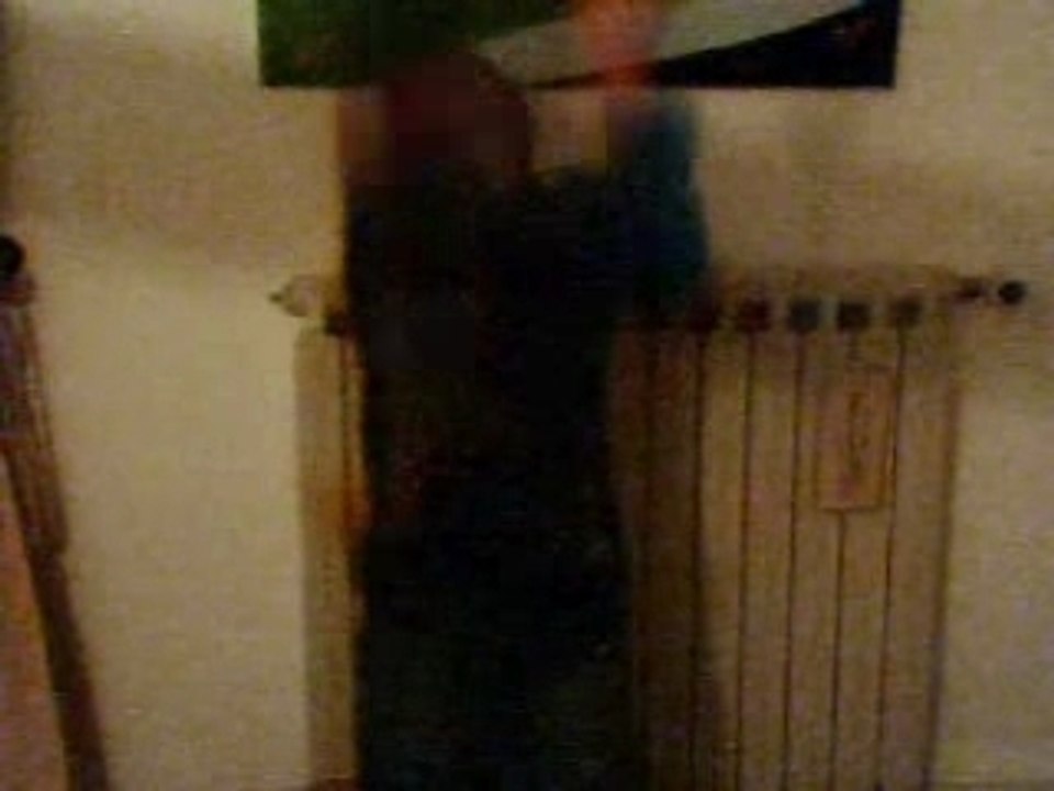 Hugo mini tecktonik killeur n1