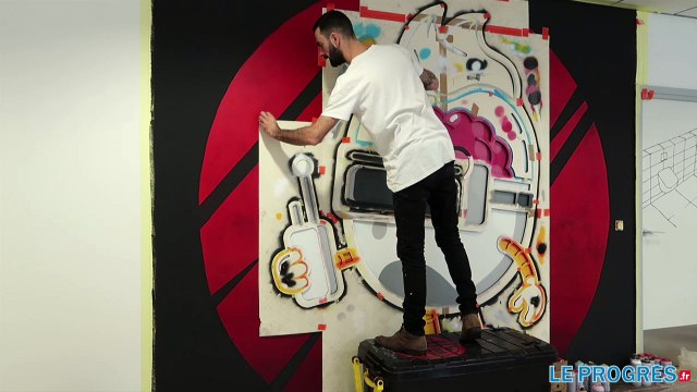 Lyon : Birdy Kids graffe au Progrès