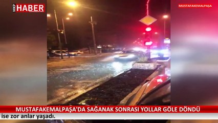 Mustafakemalpaşa'da Sağanak Yağış Sonrası Caddeler Göle Döndü