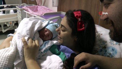 Adıyaman’da yeni yıl bebeği “Ali Asaf” bebek oldu