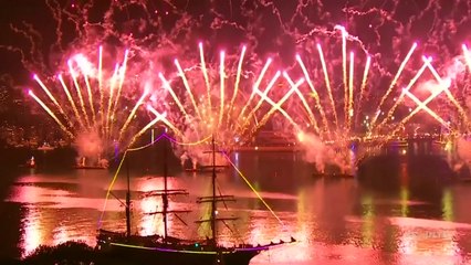 지구촌 2019년 새해맞이 행사 / YTN