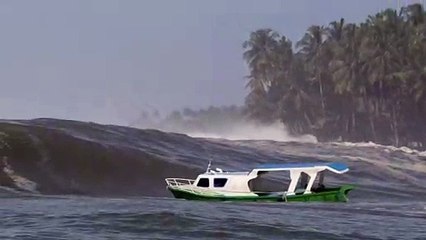 Boat Gets Sucked in by Massive Wave