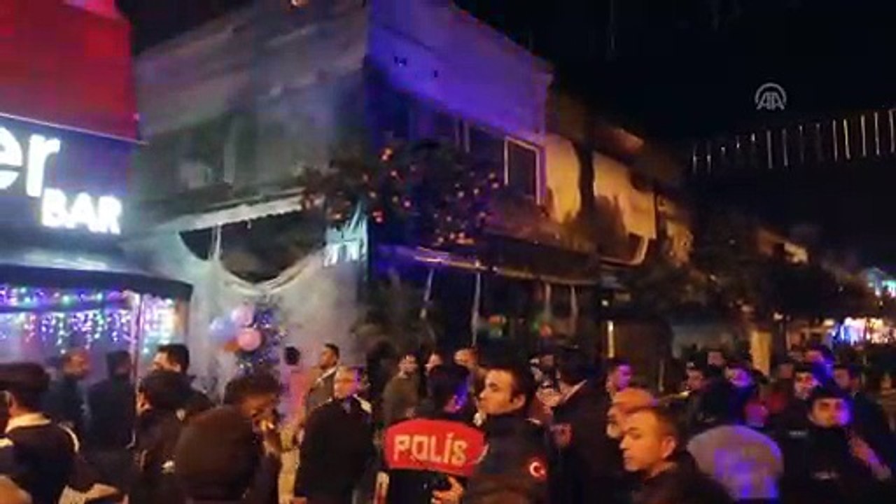 Alanya'da yeni yıl kutlamaları - Eğlence yerinde yangın - ANTALYA