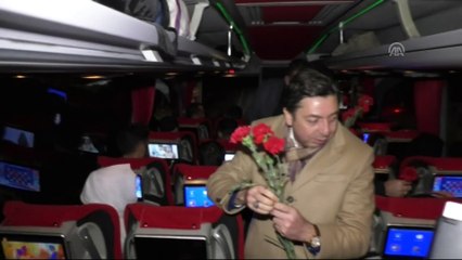 Vali Akın, yeni yıla nöbette çalışanlarla girdi - KIRŞEHİR