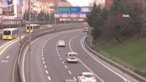 İstanbul'da Yeni Yılın İlk Gününde Yollar Boş Kaldı