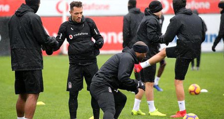 Beşiktaş'ta Vagner Love ve Cyle Larin, Kamp Kadrosuna Alınmayacak