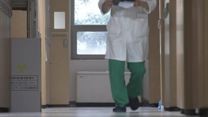 불안에 떠는 의료진..."환자 보기 겁나요" / YTN