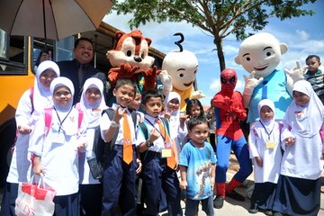 Super heroes chase the first day at school blues away