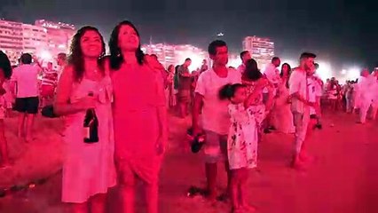 Luzes e esperança em Copacabana