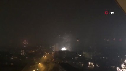 Hollanda'da Yeni Yıl Kutlamalarında 2 Kişi Hayatını Kaybetti