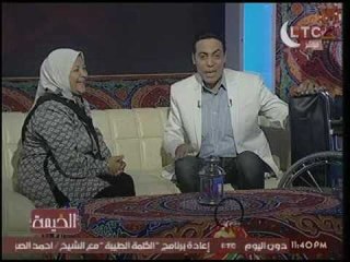 لفته انسانيه | الغيطي يلبي رغبة مسنه قعيده ويهديها كرسي متحرك عالهواء