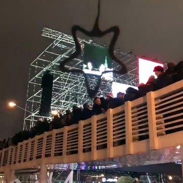 Moscou: un pont plein s’écroule dans le parc Gorki lors du du réveillon