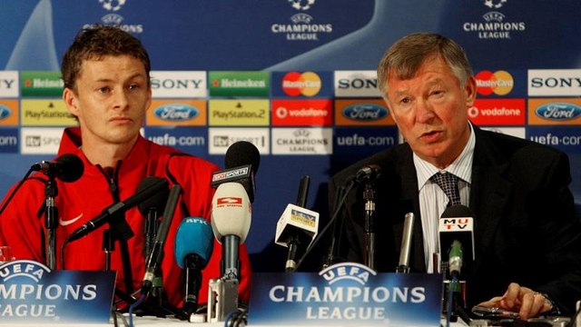 Man United's Sir Alex Ferguson back to training grounds