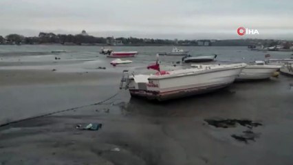 Denizde korkunç manzara...Deniz 20 metre çekildi