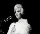 Marilyn Monroe At The 1960 Golden Globe Awards [Original Archive Video]