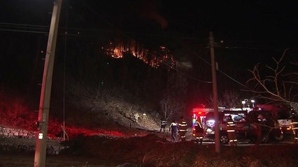 양양 산불, 날 저물고 산세 험해 진화에 어려움...주민 긴급대피 / YTN