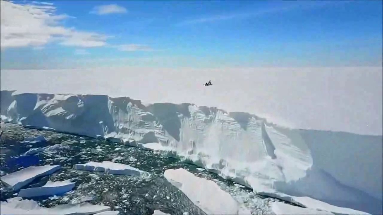 Não existem os Polos Norte e Sul! A Antártida é a borda da Terra Plana!