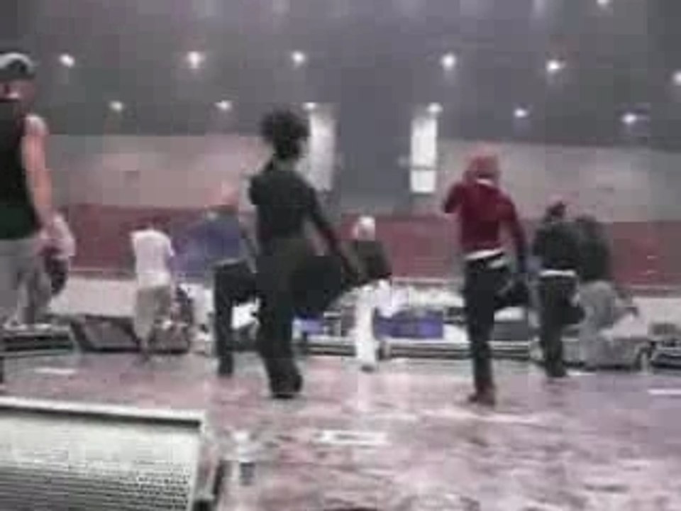 Behind the scenes - Dream a within dream tour - Part 6