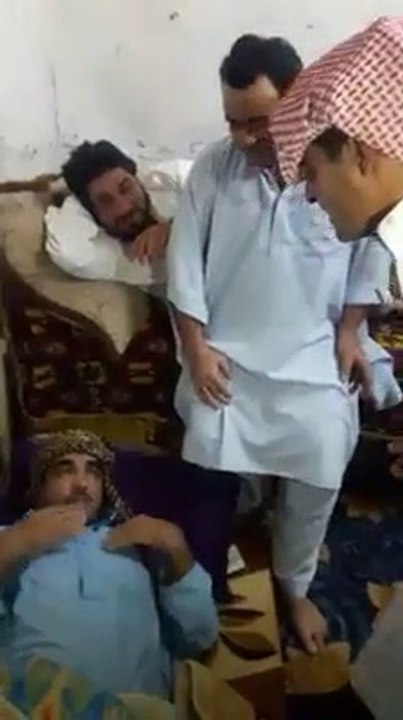 amazing video of Arabi officer fight with foreigner in his room