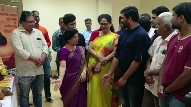 Priya Bapat, Amruta Khanvilkar | प्रिया आणि अमृताला वाटतो मराठी असल्याचा अभिमान! | Anandi Gopal