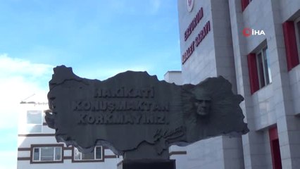 Atm'lerden Zimmetine 4.5 Milyon TL Geçiren Bankacıya Tahliye