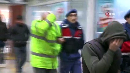 Kaçak define avcılarına suçüstü operasyon: 5 gözaltı