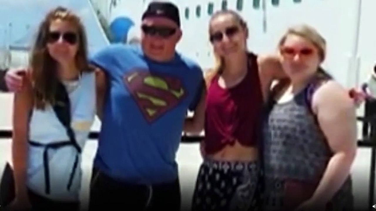 15-Year-Old Permanently Blind After Developing Mysterious Illness After Family Cruise