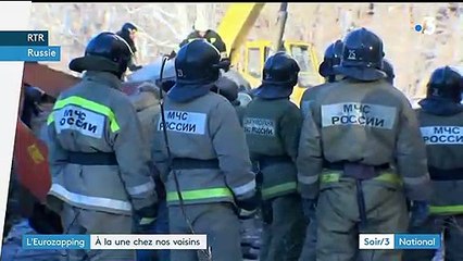 Eurozapping : un bébé miraculé en Russie, des migrants cachés dans des matelas