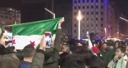 CHP, Yılbaşı Gecesi Taksim'de Açılan ÖSO Bayrağını Meclis'e Taşıdı