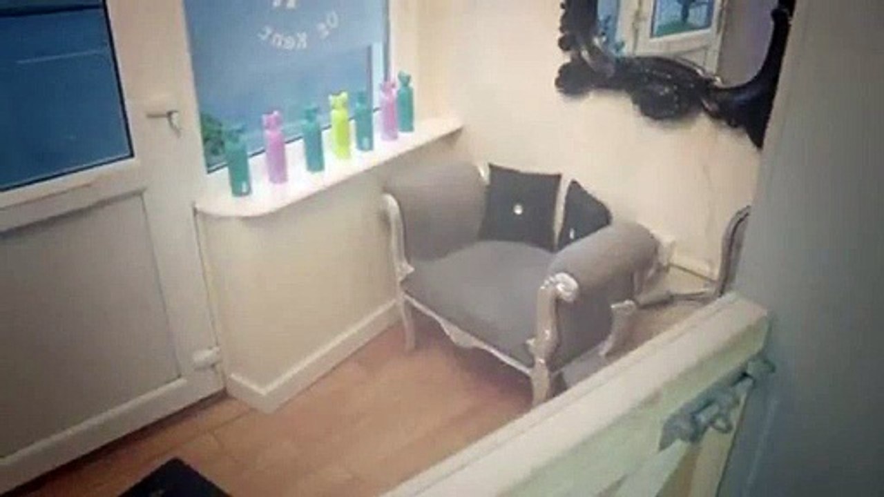 Homes Under the Hammer S17 - Ep79 -. Part 02 HD Watch