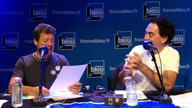 Les Chevaliers du Fiel - Émile et Fernand nous offrent quelques histoires drôles.