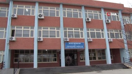 Aslan Balığı Zehirlidir, İnsanı Felç Edebilir"