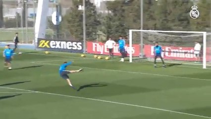 El gol de Sergio Ramos en el entrenamiento del Real Madrid