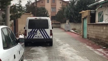 Eşini ve 7 Aylık Bebeğini Darbettiği İddiası