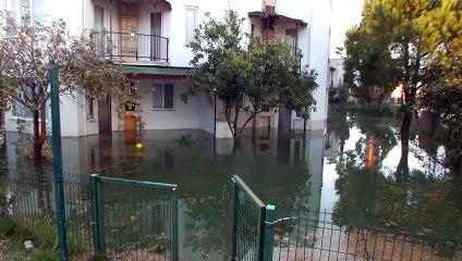 Antalya'da sağanak etkili oluyor (2)