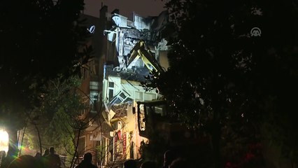 Fatih'te çöken bina - Yıkım çalışması - İSTANBUL