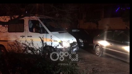 Ora News - E rëndë në Ballsh, burri i dehur vret me thikë gruan dhe kunatën